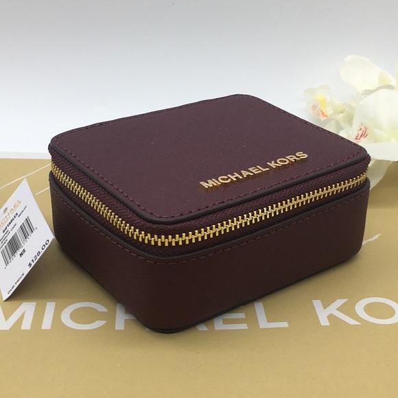 Michael Kors Handbags - MICHAEL KORS GIFTABLES SM JEWELRY CASE MERLOT
